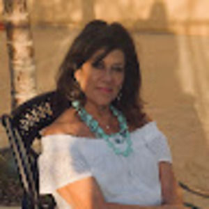 Meet your Posher, Lynn